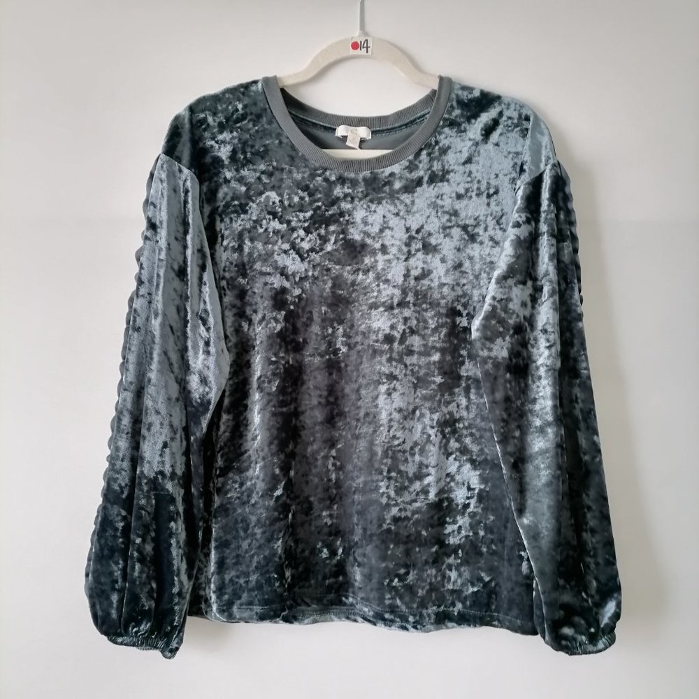 NWT Charming Charlie Fairytale Frost Blue Crushed Velvet  Pullover Top Size S